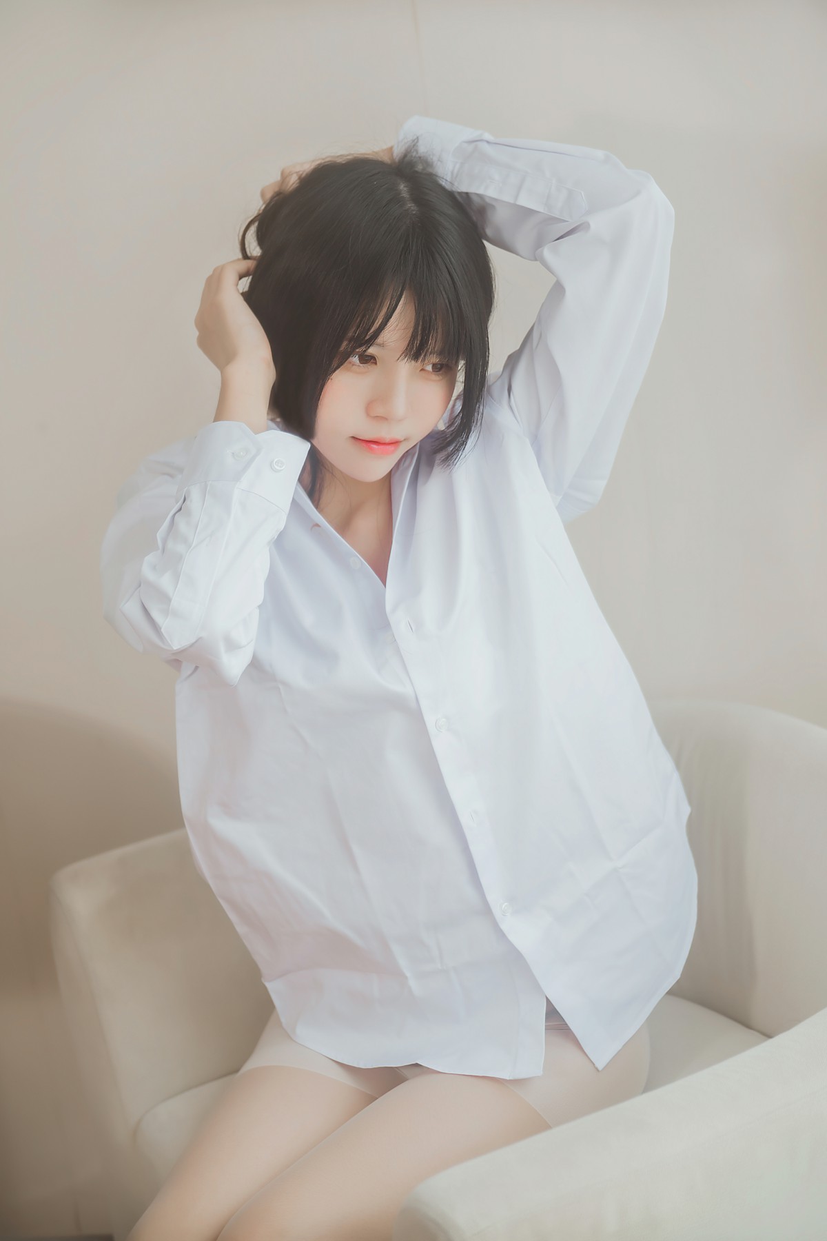 图片[1]-萝莉风COS 桜桃喵 – 白衬衫散发 – COSPLAY-御萝部落
